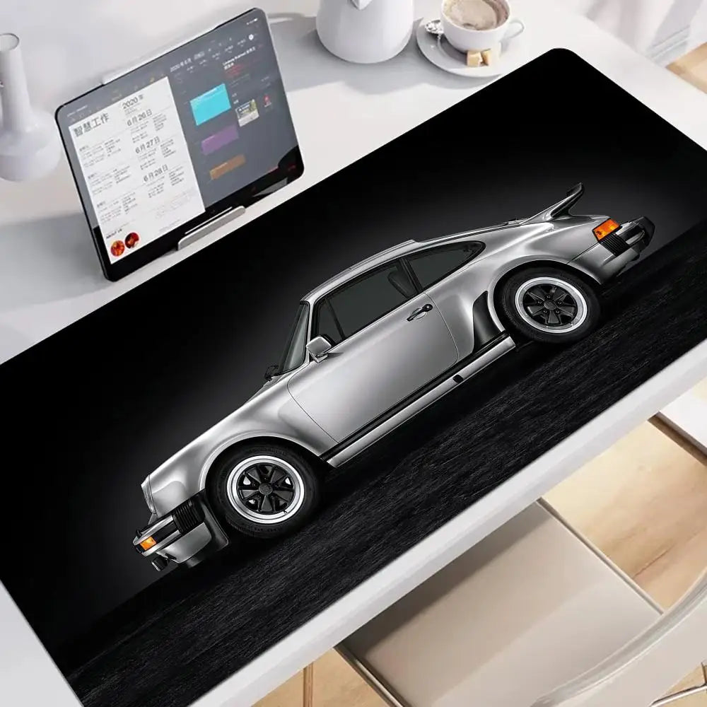 Großes Gaming-Mauspad im Sportwagen-Design – Motiv Porsche 911, rutschfest & stylisch für PC, Laptop & Gaming-Setup
