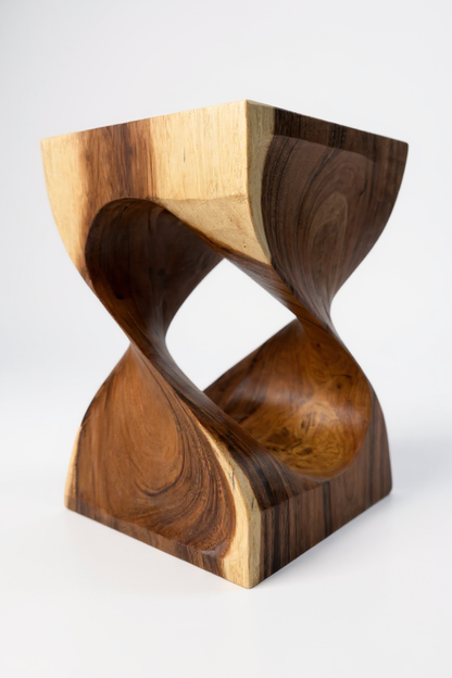 Holzhocker - Beistelltisch Blumenhocker Ablagetisch - Unikat Handgefertigt  - Gedreht aus massivem Samanholz - 45x30x30 cm